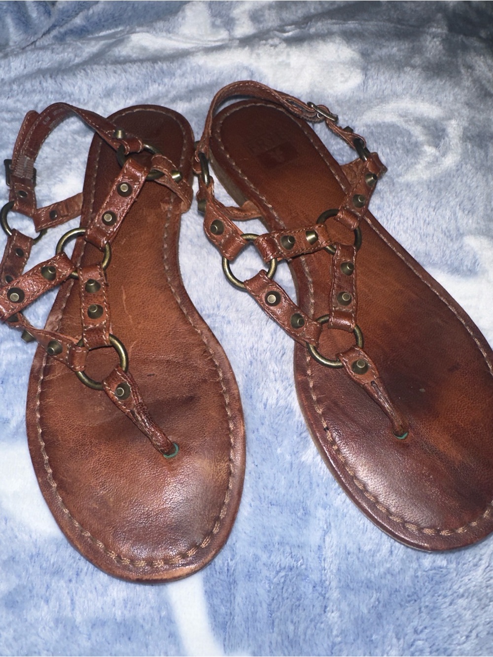 Frye Brown Leather Ring-Accent T-Strap Sandals